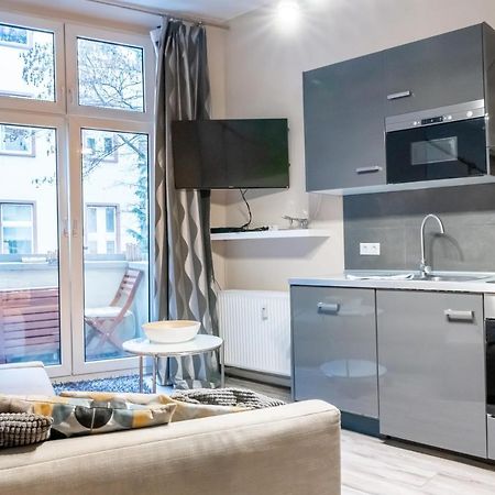 Upmarket Studio With Balcony In Friedrichshain Berlin Exterior photo
