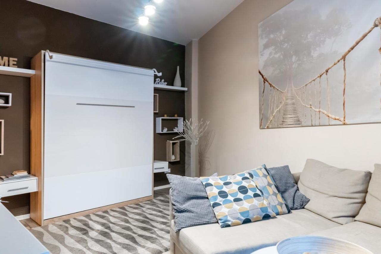 Upmarket Studio With Balcony In Friedrichshain Berlin Exterior photo