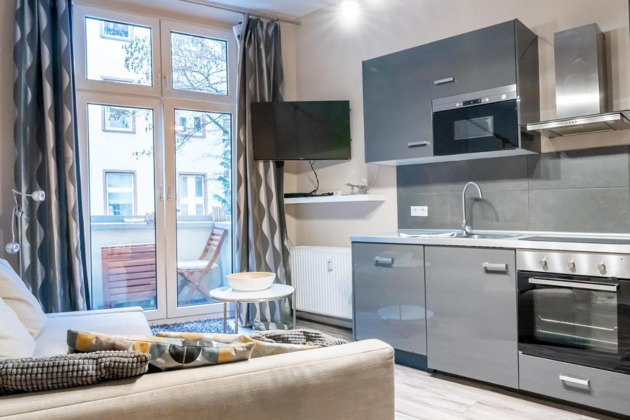 Upmarket Studio With Balcony In Friedrichshain Berlin Exterior photo