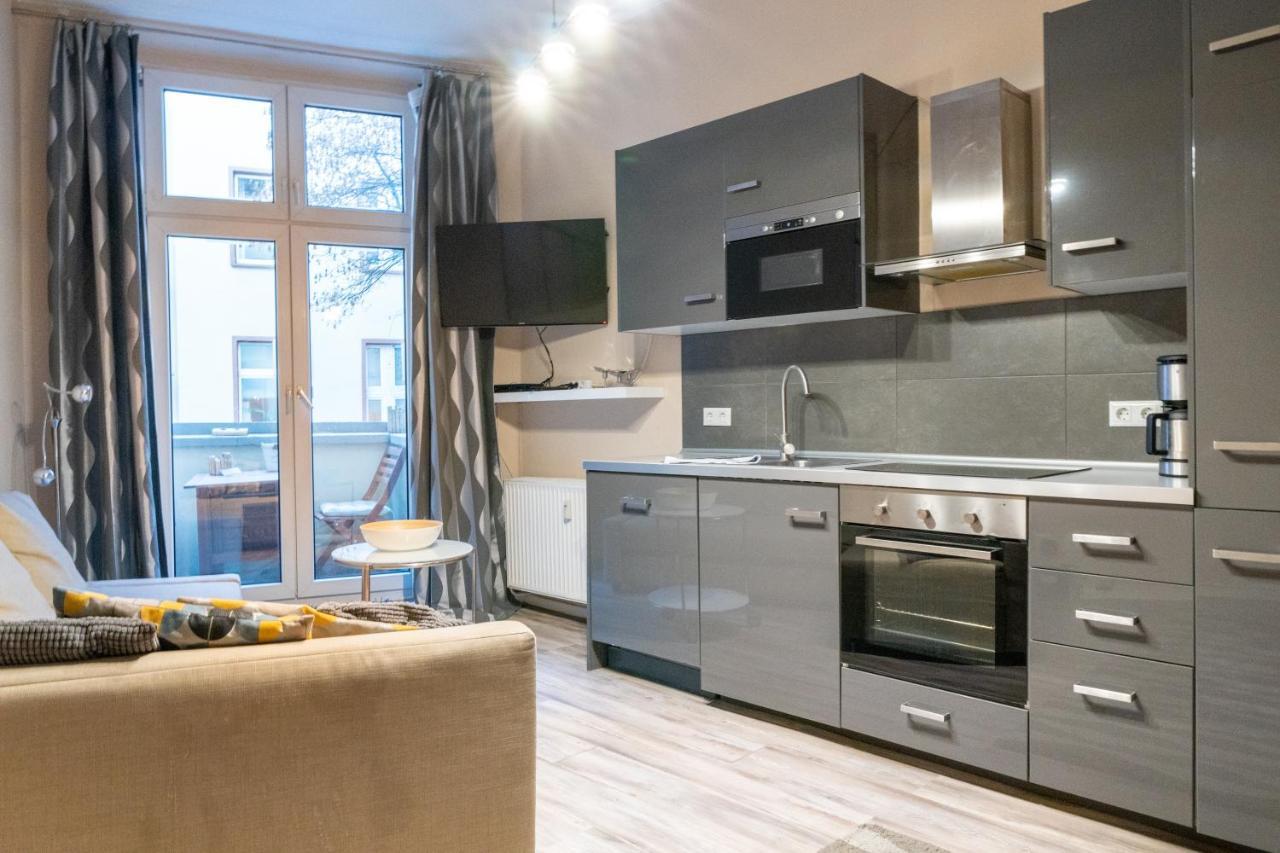 Upmarket Studio With Balcony In Friedrichshain Berlin Exterior photo